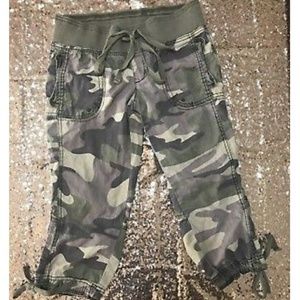 Faded Camo Capri's